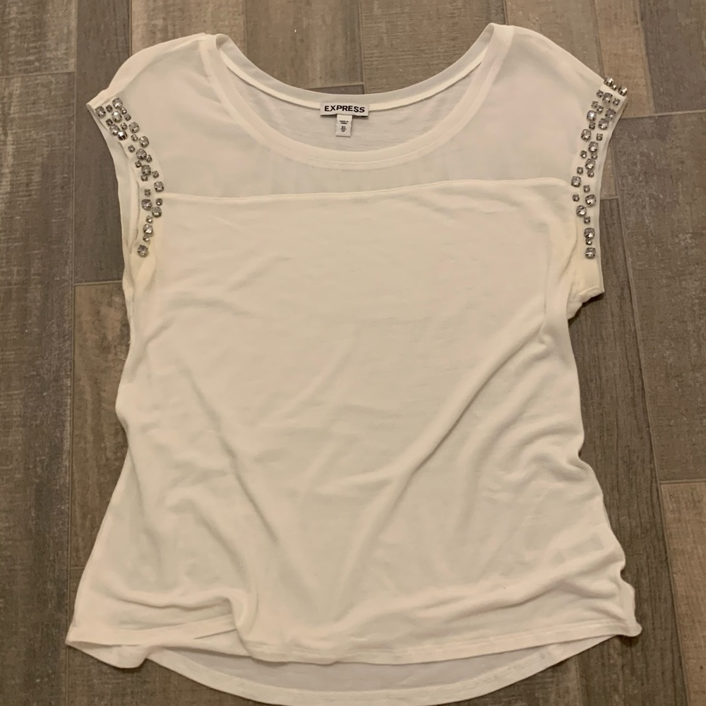 Express shirt with rhinestones